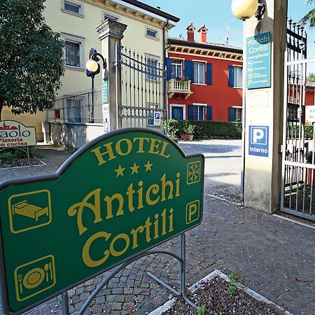 Hotel Antichi Cortili 도소부오노 외부 사진