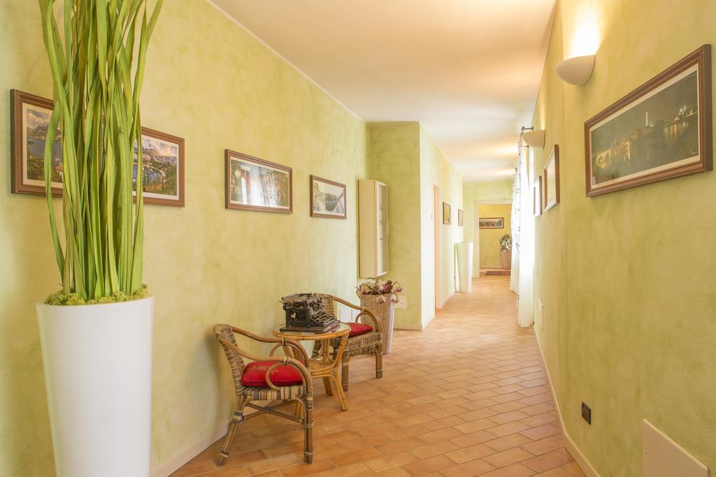 Hotel Antichi Cortili 도소부오노 외부 사진