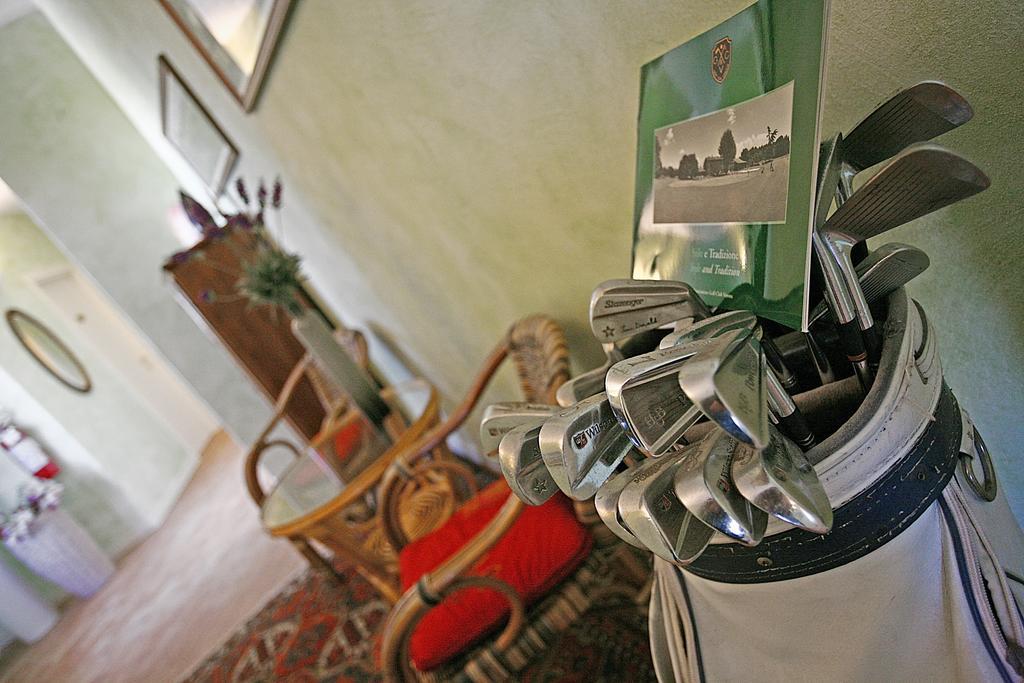Hotel Antichi Cortili 도소부오노 외부 사진