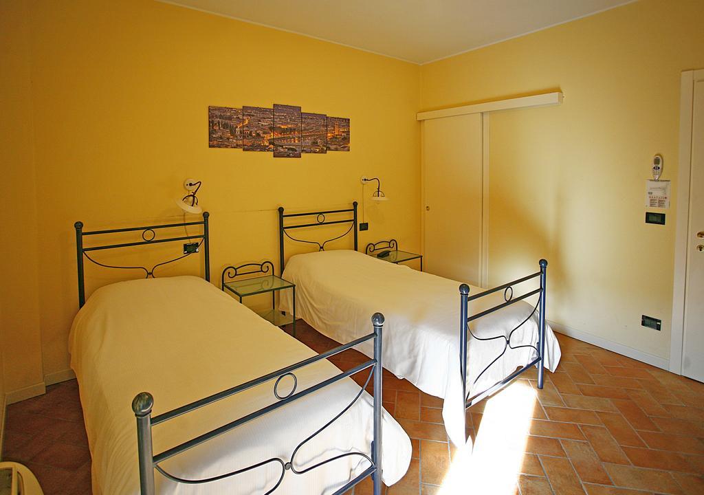 Hotel Antichi Cortili 도소부오노 외부 사진